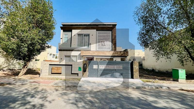 10 Marla Luxury Brand New House For sale In OVERSEAS A Block Bahria Town Lahore