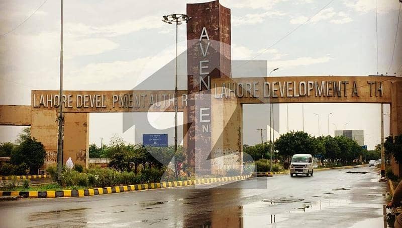 ایل ڈی اے ایوینیو لاہور میں 10 مرلہ رہائشی پلاٹ 75.0 لاکھ میں برائے فروخت۔