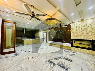 1 Kanal Designer & Fully Luxury House For Sale In Bahria Town Phase 5