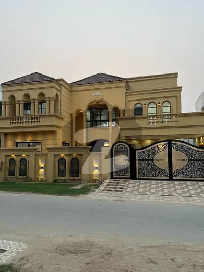 Double story beautiful Designer House available for sale in Wapda town Phase-1 E-Block