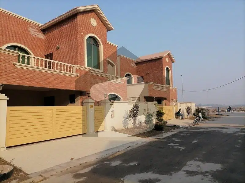 A Great Choice For A Prime Location 12 Marla House Available In Askari 3