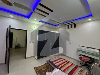 مرغزار آفیسرز کالونی ۔ بلاک سی مرغزار آفیسرز کالونی,لاہور میں 3 کمروں کا 3 مرلہ مکان 1.1 کروڑ میں برائے فروخت۔
