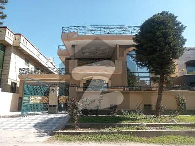 50x80 Single Unit House For Sale At Prime Location