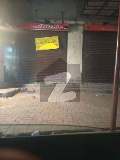 چونگی امر سدھو لاہور میں 1 مرلہ دکان 40.0 ہزار میں کرایہ پر دستیاب ہے۔