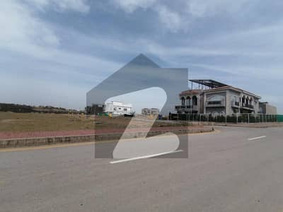 1 Kanal Immaculate Residential Plot For Sale in Sector F-4