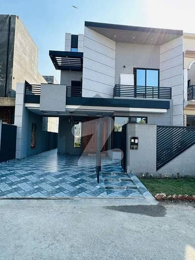 10 Marla Brand New House For Sale In Lake City - Sector M-2A Lake City Lahoreo