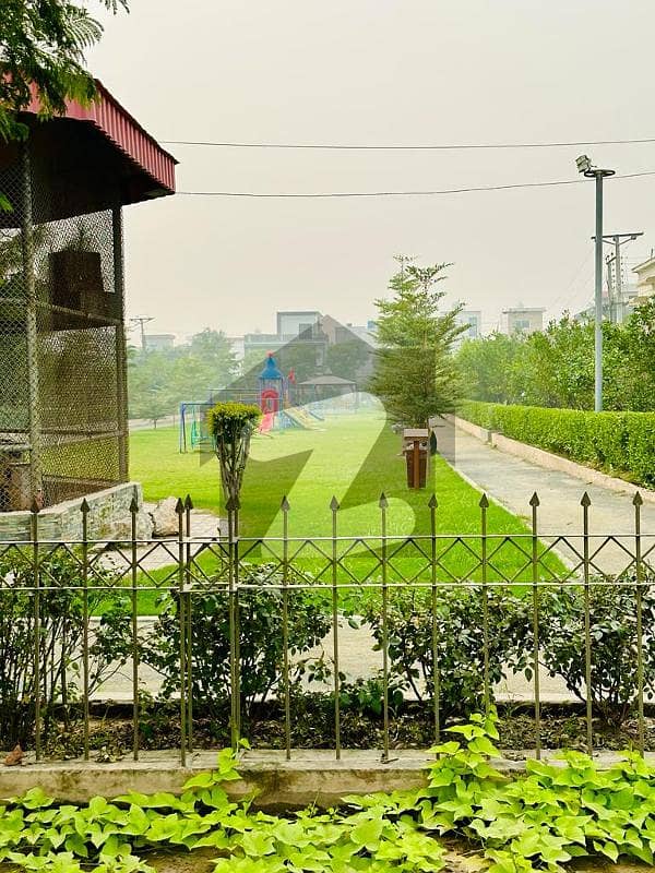 5 Marla Plots Are Available For Sale in Tulip Block in park view city Lahore