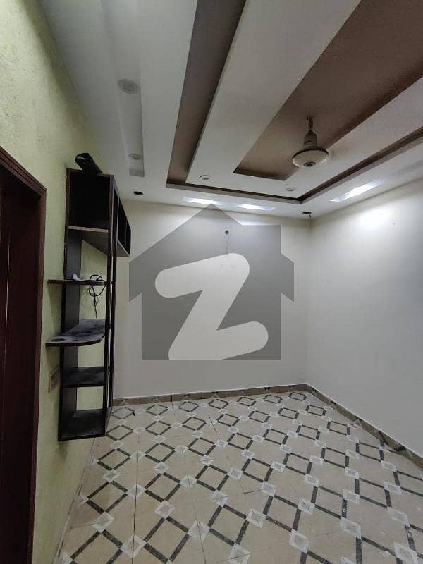 ملٹری اکاؤنٹس ہاؤسنگ سوسائٹی لاہور میں 2 کمروں کا 8 مرلہ بالائی پورشن 27.0 ہزار میں کرایہ پر دستیاب ہے۔