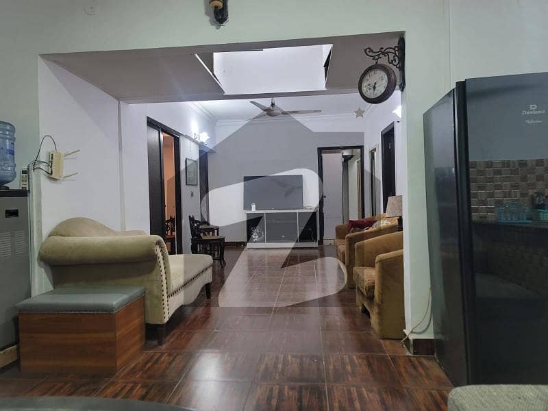 ڈی ایچ اے فیز 5 ڈی ایچ اے ڈیفینس,کراچی میں 6 کمروں کا 2 کنال مکان 25.0 کروڑ میں برائے فروخت۔