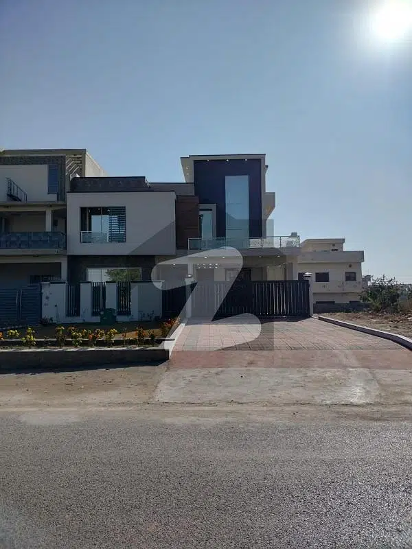 40x80 (14 Marla) Brand New Modren Luxury House Available For sale in G_13 proper Main Double Road Rent value 3.5 Lakh