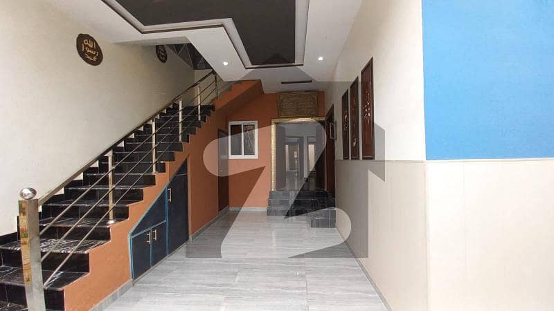 ابوظہبی روڈ رحیم یار خان میں 5 کمروں کا 5 مرلہ مکان 1.3 کروڑ میں برائے فروخت۔