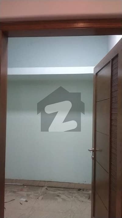1 KANAL UPPER PORTION AVAILABLE FOR RENT IN NFC 2 BLOCK C