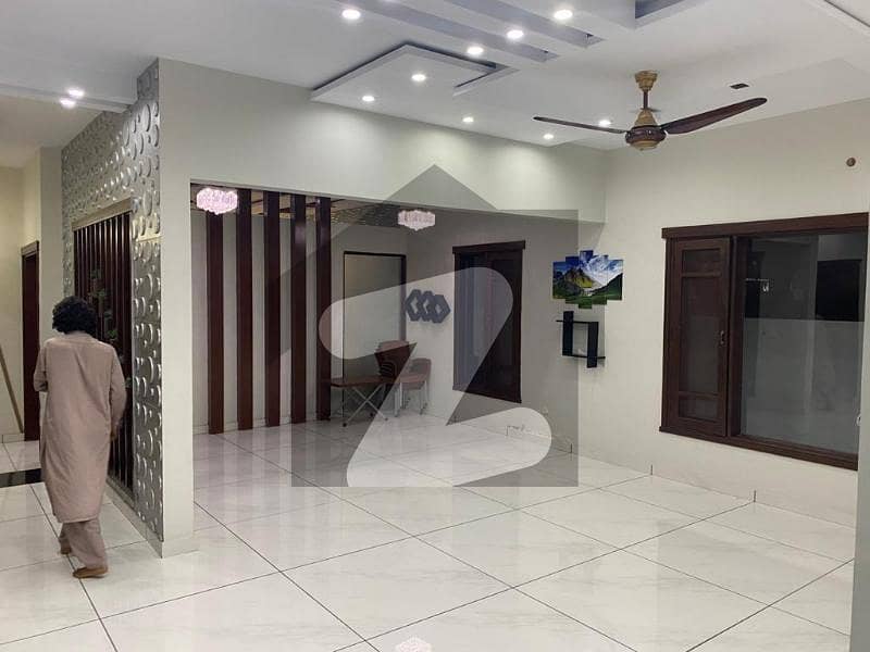 ڈی ایچ اے فیز 7 ڈی ایچ اے ڈیفینس,کراچی میں 3 کمروں کا 1 کنال مکان 9.0 کروڑ میں برائے فروخت۔