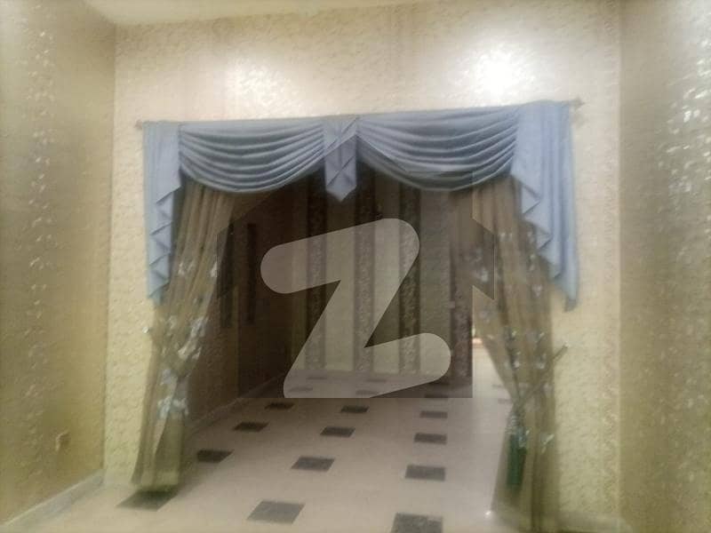 لیک سٹی رائیونڈ روڈ,لاہور میں 2 کمروں کا 7 مرلہ زیریں پورشن 54.0 ہزار میں کرایہ پر دستیاب ہے۔