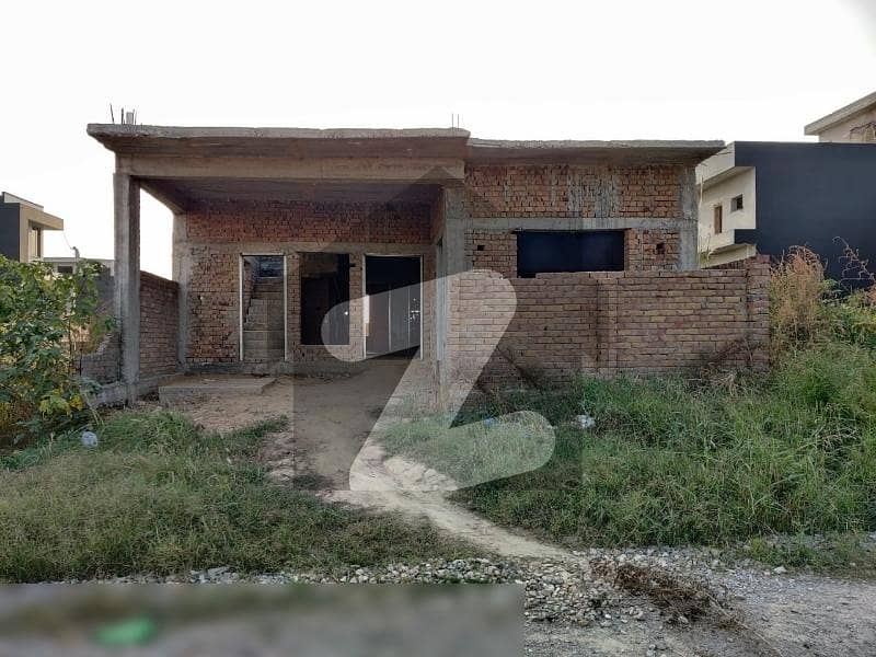 1800 Square Feet Gray Structure Single Storey House Situated In MPCHS - Block C For Sale