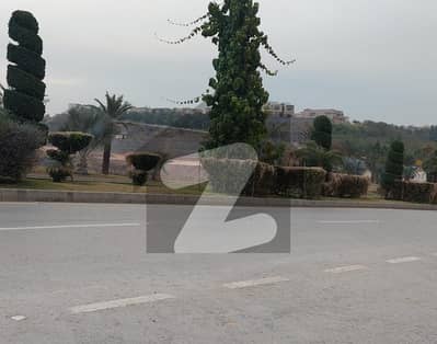 FOR SALE DHA PHASE 4 KANAL PLOT FILE IN SECTOR G BEST INVESTMENT