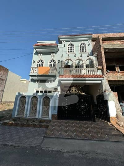 5 MARLA NEW BEAUTIFUL HOUSE FOR SALE IN AL-REHMAN GARDEN PHASE 2.