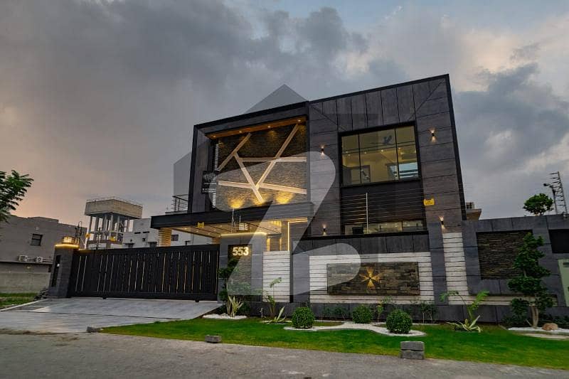 1 Kanal Mazhar Munir Design Full Furnished With Home Theatre House At Prime Location For Sale In DHA Phase 7 Lahore.