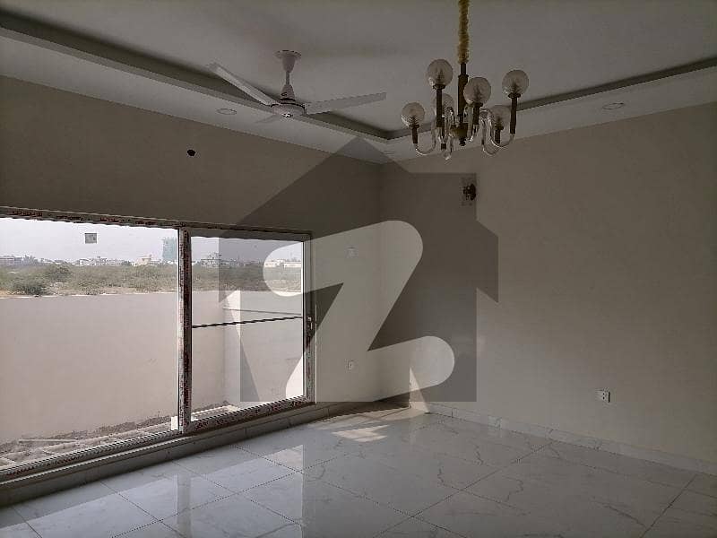 Prominently-Located House Available In Falcon Complex New Malir For sale