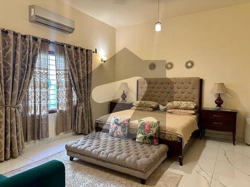 ڈی ایچ اے فیز 5 ڈی ایچ اے ڈیفینس,کراچی میں 5 کمروں کا 2 کنال مکان 19.0 کروڑ میں برائے فروخت۔