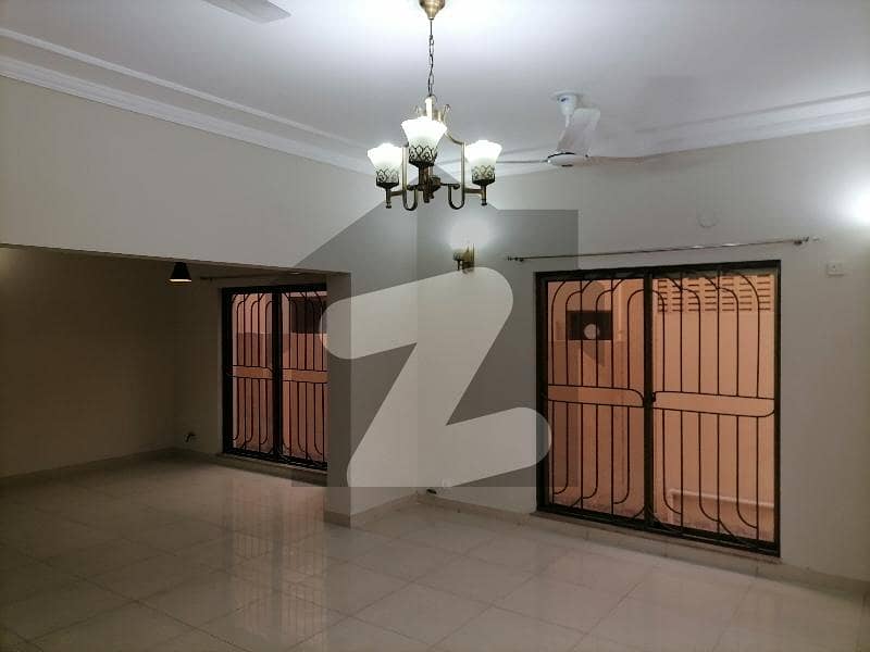 Gorgeous 10 Marla House For sale Available In Askari 10 - Sector E