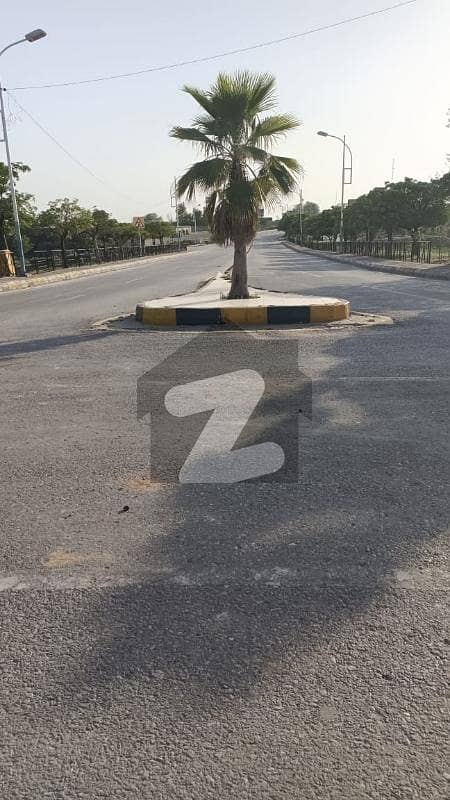 08 Marla Heighted & Non Corner Plot for Sale on (Urgent Basis) on (Investor Rate) in Sector F Near Family Park in DHA 05
>>>Main Features. . .