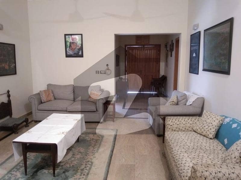 1 Kanal Fully Furnished Upper Portion Available For Rent In DHA PHASE 4