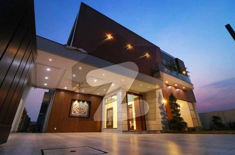 One Kanal Beautiful Modern Bungalow Available For Sale In DHA Phase 6 Lahore