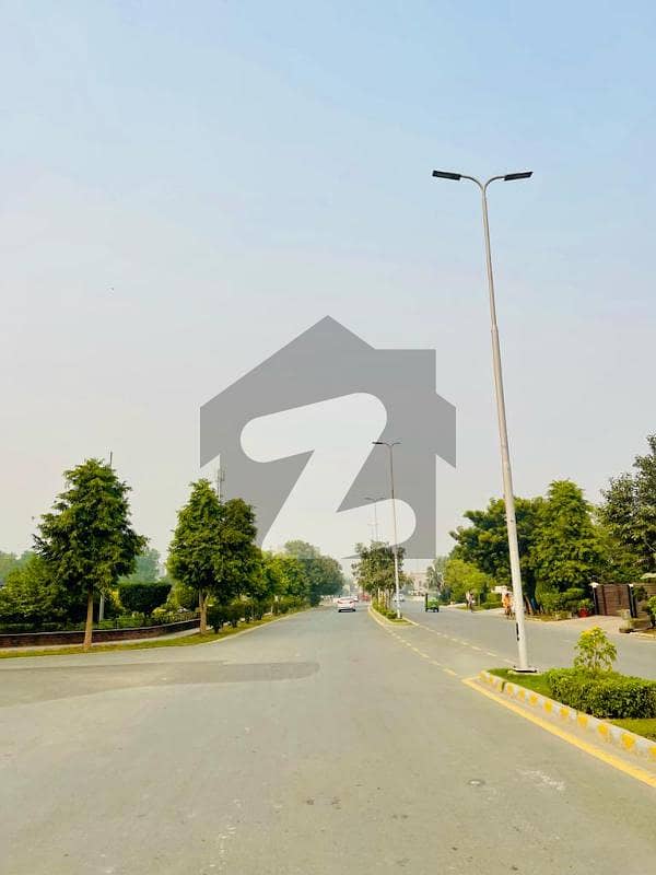 لیک سٹی ۔ سیکٹر ایم ۔ 3 ایکسٹینشن لیک سٹی,رائیونڈ روڈ,لاہور میں 10 مرلہ رہائشی پلاٹ 1.35 کروڑ میں برائے فروخت۔