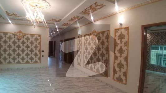 نشیمنِ اقبال فیز 2 نشیمنِ اقبال,لاہور میں 7 کمروں کا 1 کنال مکان 4.75 کروڑ میں برائے فروخت۔