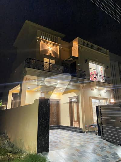 8 MARLA BRAND NEW HOUSE AVAILABLE FOR SALE IN DHA RAHBER11