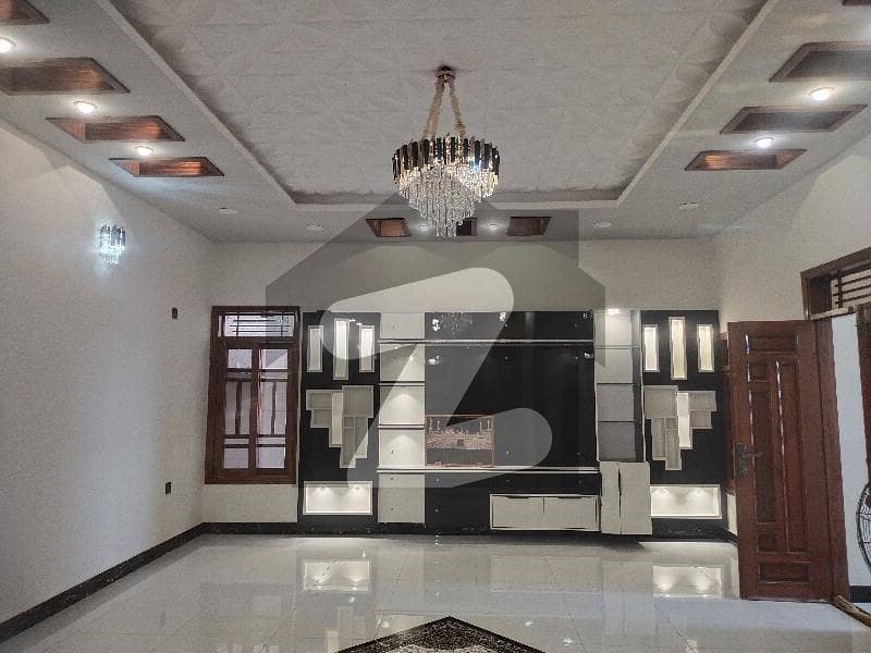 گلشنِ اقبال ٹاؤن کراچی میں 3 کمروں کا 10 مرلہ بالائی پورشن 3.25 کروڑ میں برائے فروخت۔