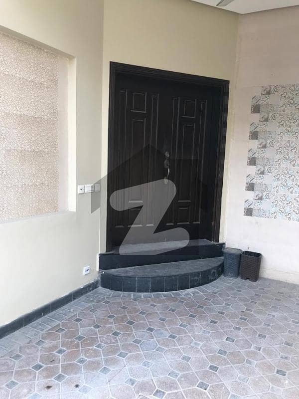 5 MARLA LOWER PORTION AVAILABLE FOR RENT IN FORMANITES HOUSING SCHEME BLOCK - M LAHORE.