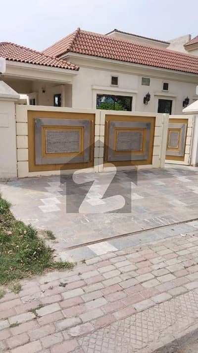 One Kunal House For Rent In Shaheen Block Bahria Town Lahore With Gas