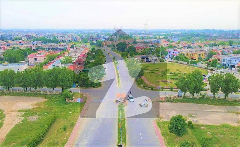 7 Marla Plot For Sale At 45 Ft Road M7C3 Lake City Lahore