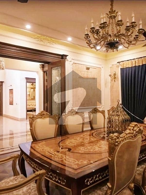 ڈی ایچ اے فیز 2 - بلاک یو فیز 2,ڈیفنس (ڈی ایچ اے),لاہور میں 5 کمروں کا 2 کنال مکان 14.5 کروڑ میں برائے فروخت۔