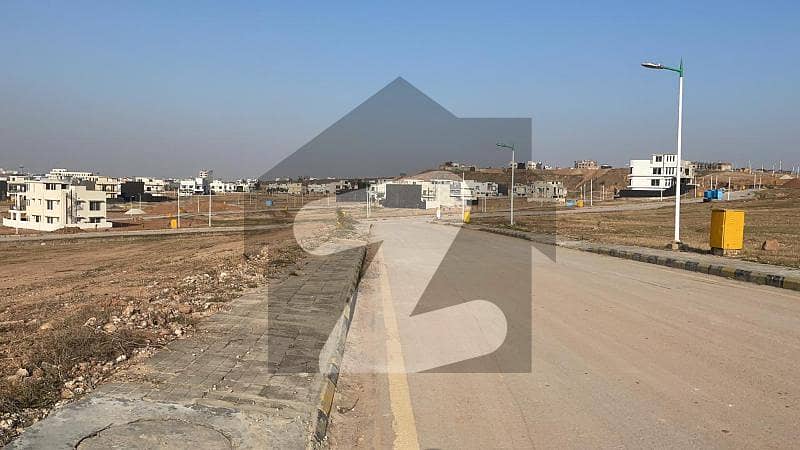 10 Marla Residential Plot For Sale In Bahria Town Phase 8 BLOCK I