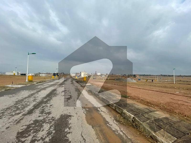 10 Marla Residential Plot For Sale In Bahria Town Phase 8 BLOCK L