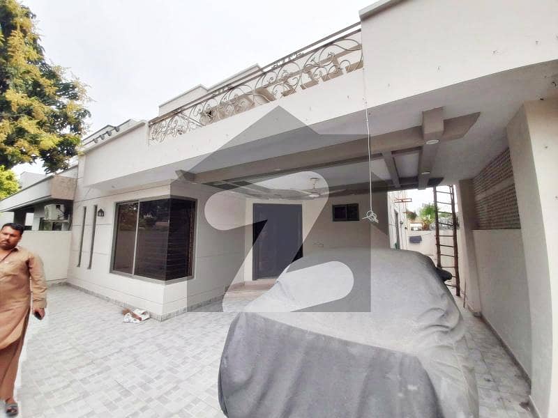 Cantt Properties Offer 10 Marla House For Rent In DHA Phase 5