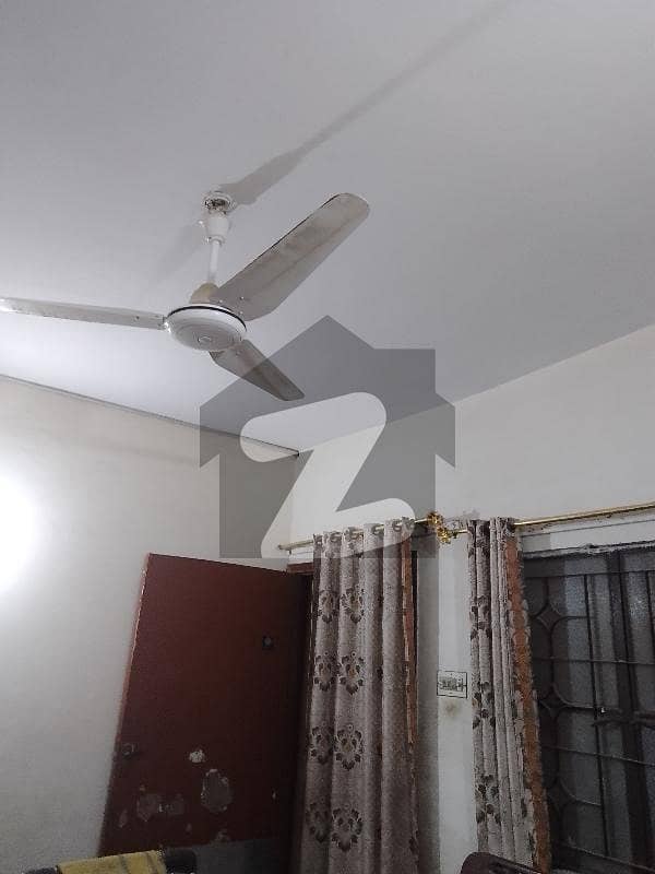 زُہرہ نگر گلستانِ جوہر,کراچی میں 5 کمروں کا 5 مرلہ مکان 1.75 کروڑ میں برائے فروخت۔