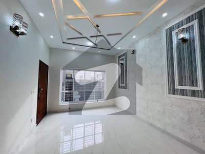 BRAND NEW 8 MARLA HOUSE FOR SALE IN BAHRIA ORCHARD LAHORE