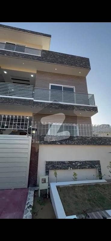 5 Marla House Situated In MPCHS - Block F For sale