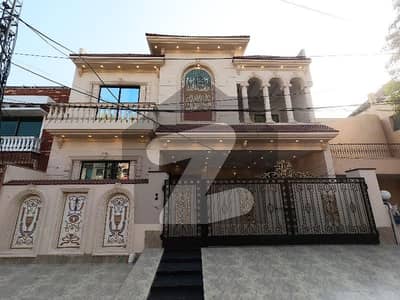 10 Marla Brand New Luxury House For Sale In Tariq Block Model Town Lahore