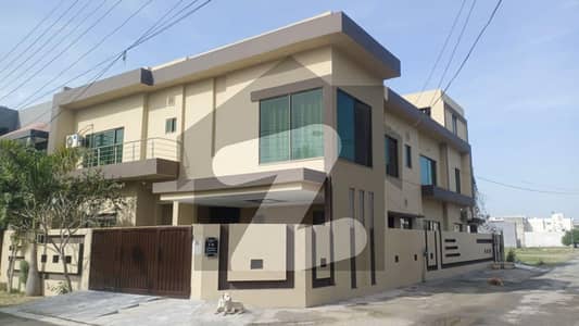 One Kanal Corner Ideal Location House For Sale