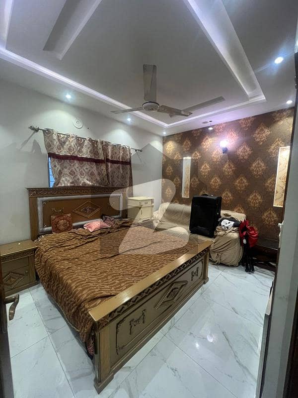 لو کاسٹ ۔ بلاک ای لو کاسٹ سیکٹر,بحریہ آرچرڈ فیز 2,بحریہ آرچرڈ,لاہور میں 3 کمروں کا 5 مرلہ مکان 1.5 کروڑ میں برائے فروخت۔