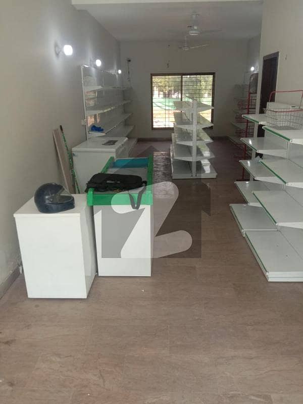 3 Marla Commercial Shop For Rent in Overseas B Block, Bahria Town, Lahore.