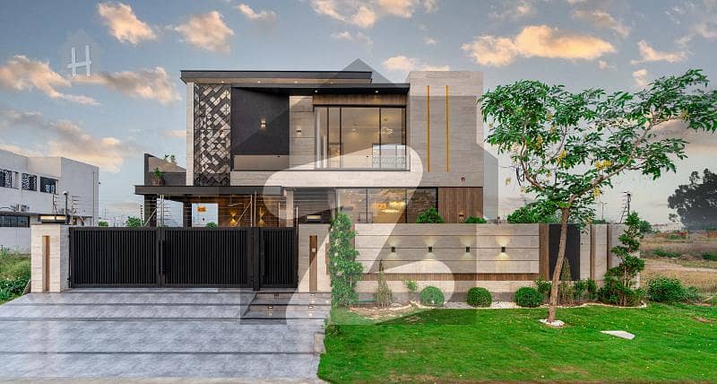 Most Beautiful 1 Kanal Brand New Modern Luxurious House