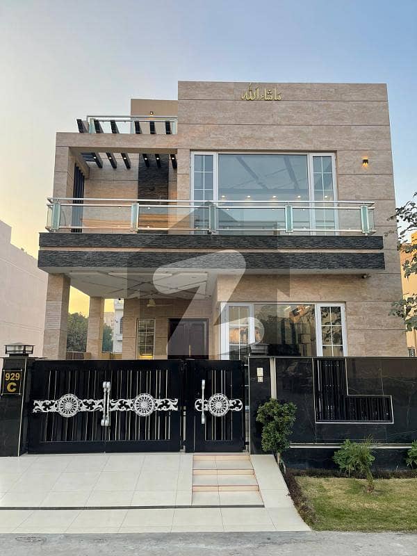 5 Marla Brand New House For Sale In DHA phase 9 Near to Park