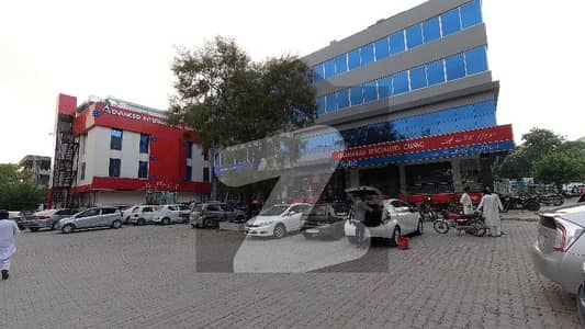 Ground Floor Shops, (35x40), 1400 Square. ft, Ideal for Doctors, Labs etc, Time square Plaza, huge parking,