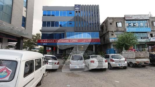 Ground Floor Shops, (35x40), 1400 Square. ft, Ideal for Doctors, Labs etc, Time square Plaza, huge parking,
